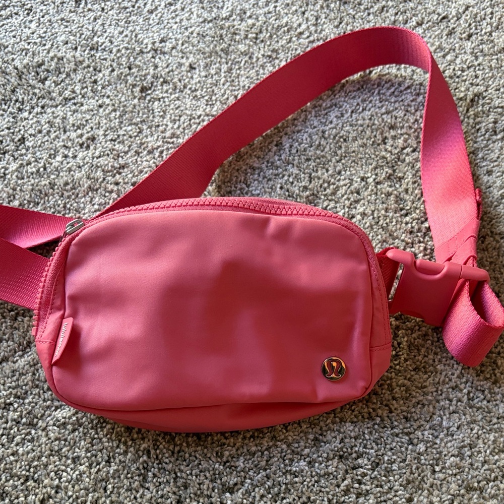 lululemon athletica Coral Pink Crossbody Belt Bag
